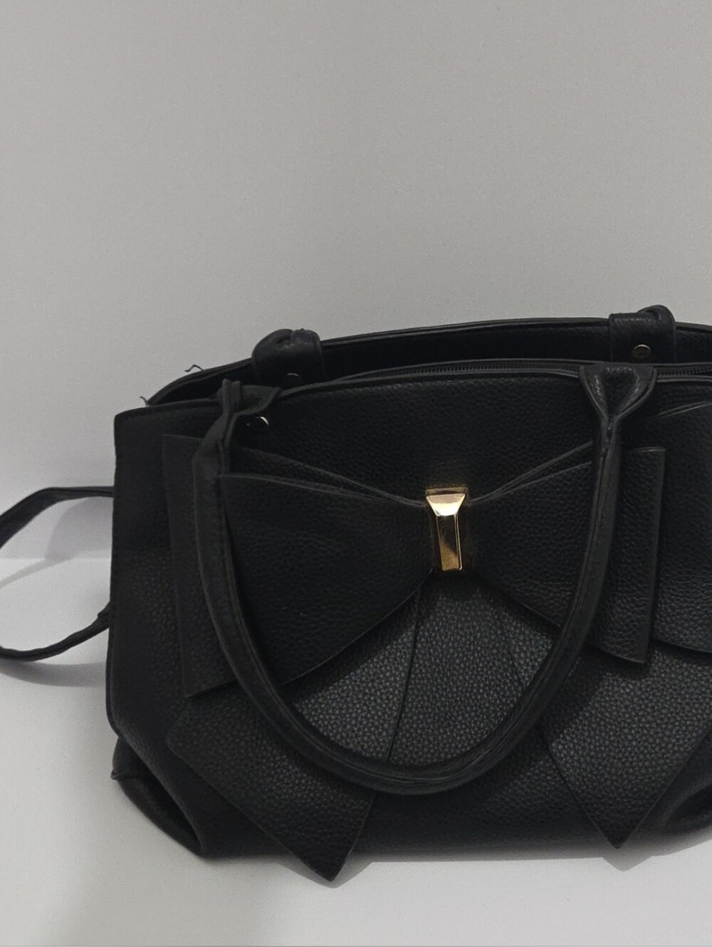 Classic Black Bow-Accent Satchel Handbag